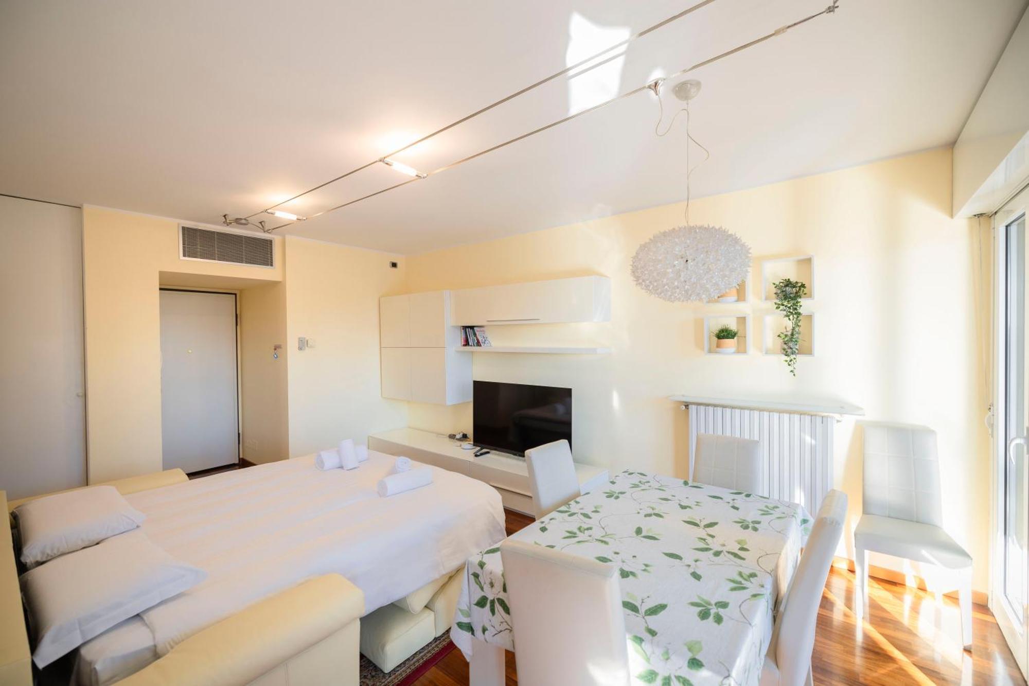 Splendido Bilocale A Due Passi Da Bicocca - M5 Appartement *